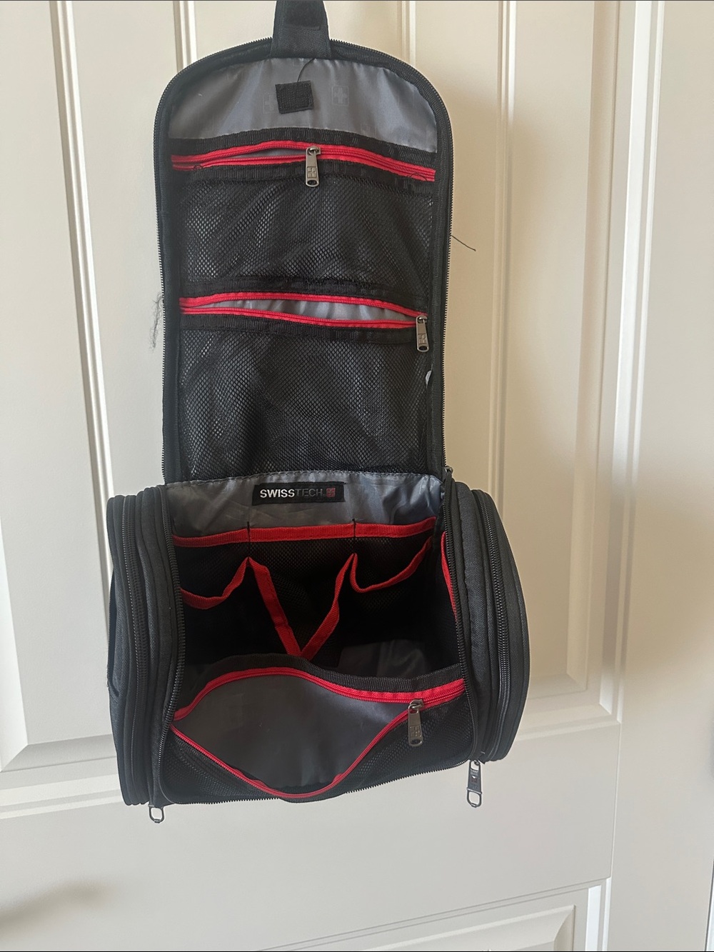 Swiss Tech Black and Red Hanging Toiletry Organizer